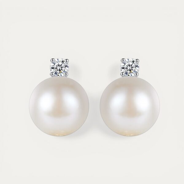 עגילי NOA מכסף 925 עם פנינה ואבני מואסינייט