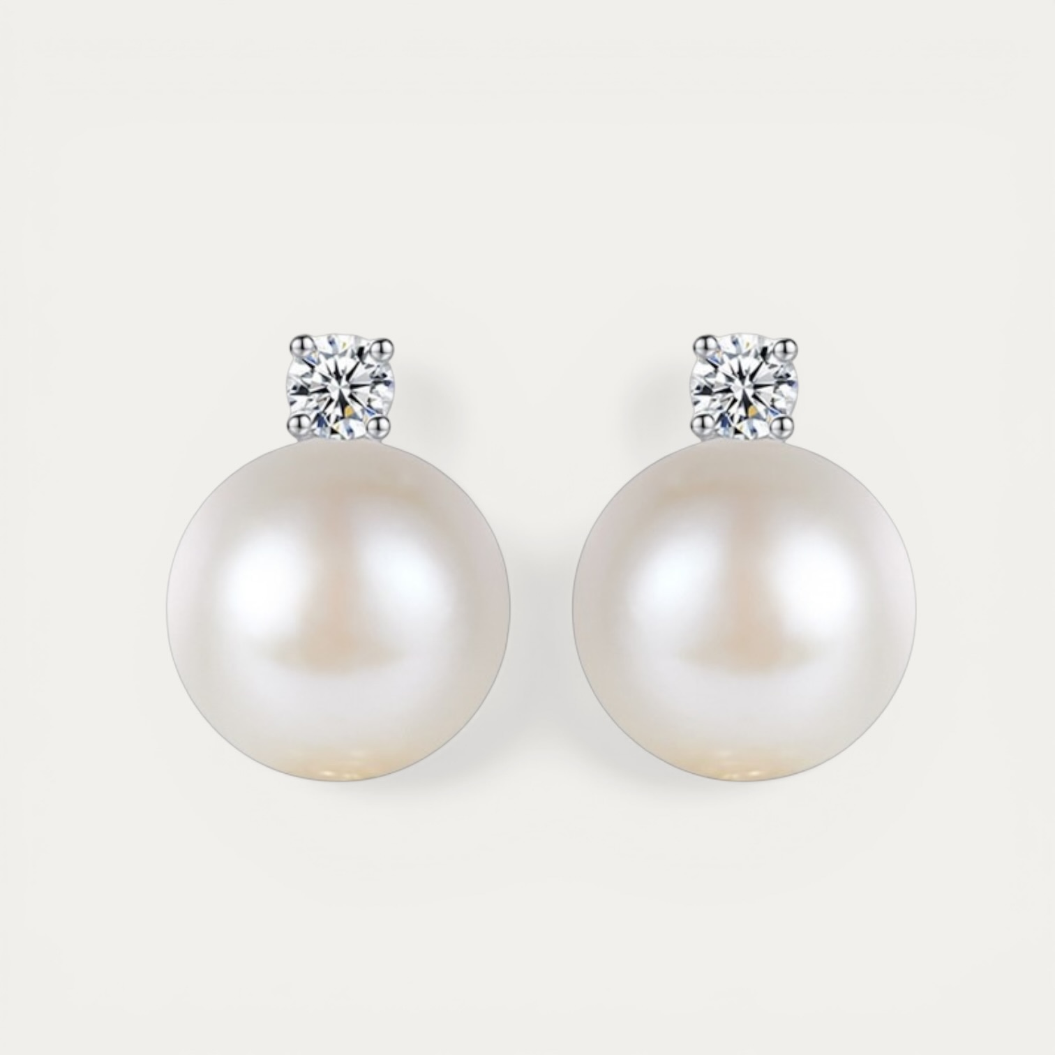 1b54d1bb-b36b-4ca9-8e96-f7a63f815bdc-Photoroom-Photoroom עגילי NOA מכסף 925 עם פנינה ואבני מואסינייט