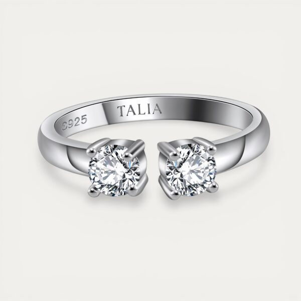 טבעת Jenny מכסף 925 עם שני יהלומי מואסינייט