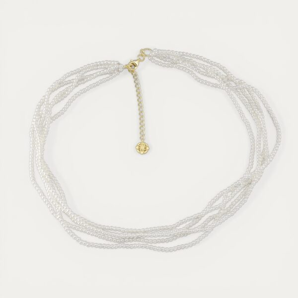 מחרוזת פנינים Belle בעיצוב אלגנטי עם פניניות מעטפת