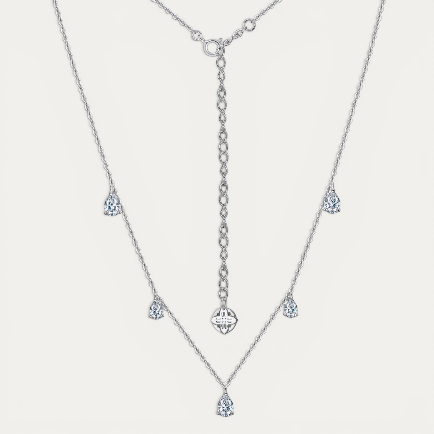 IMG_5760.JPG שרשרת Five Pears מכסף 925 עם חמישה אבני מואסיניט בצורת אגס