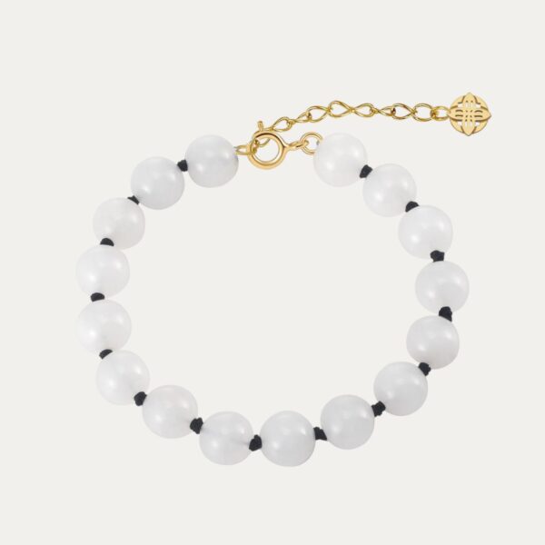 צמיד Jude מאבן Jade טבעית בגוון לבן חלבי עם ורידים עדינים