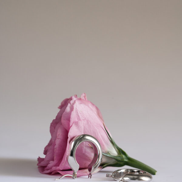 עגילי LULU כסף 925 בעיצוב חישוק