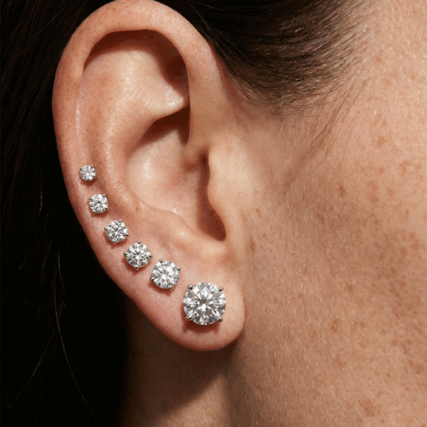 Silver 925 Stud Earring - עגיל כסף צמוד משובץ זרקון עגול